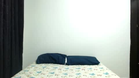 Snapshot of _sofiaparker_ chatting on September 23, 5:32 am Sofia Parker online show from September 23, 5:32 am