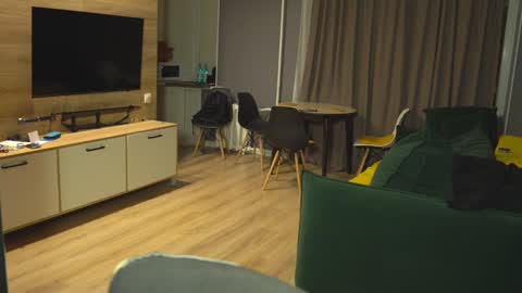 Snapshot of _sopranos_ chatting on January 14, 1:06 pm OLIVERpvt is open online show from January 14, 1:06 pm