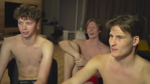 Snapshot of _sopranos_ chatting on January 18, 4:10 pm OLIVERpvt is open online show from January 18, 4:10 pm