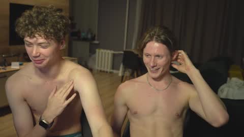 Snapshot of _sopranos_ chatting on January 19, 2:38 pm OLIVERpvt is open online show from January 19, 2:38 pm