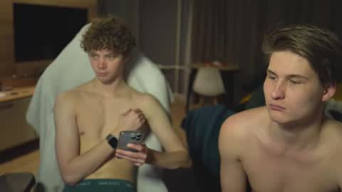 Snapshot of _sopranos_ chatting on March 6, 3:13 pm OLIVERpvt is open online show from March 6, 3:13 pm