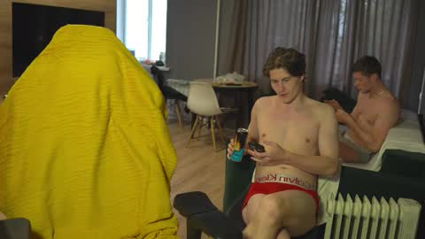 Snapshot of _sopranos_ chatting on September 16, 3:29 am OLIVERpvt is open online show from September 16, 3:29 am