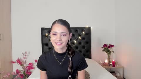 Sussi online show from February 14, 1:29 pm