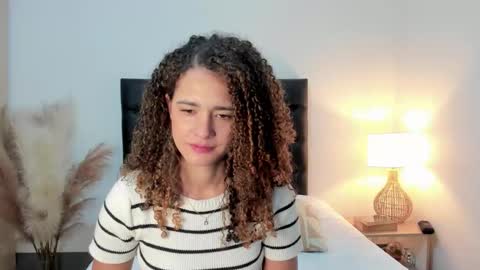 Sussi online show from October 11, 1:53 pm