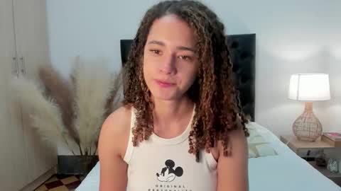 Sussi online show from November 7, 2:06 pm