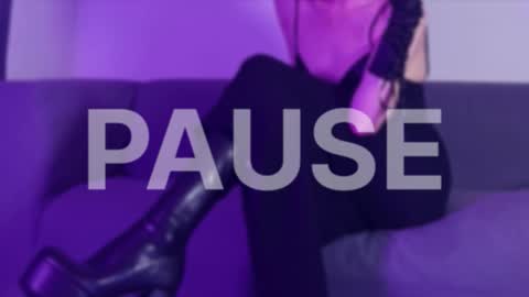 Ann online show from October 13, 2:11 am