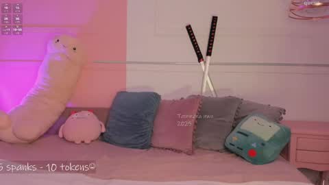 Snapshot of _tammarra_ chatting on February 15, 8:43 pm _tammarra_ online show from February 15, 8:43 pm