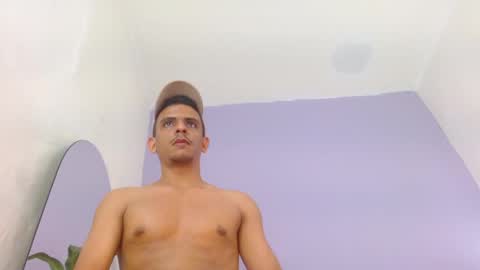 _tarek_ online show from November 13, 8:08 pm