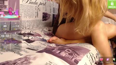 Snapshot of _tender_lioness__ chatting on November 1, 2:57 am Mia online show from November 1, 2:57 am