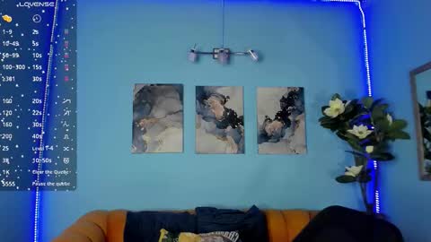 Snapshot of _tiffany_collins_ chatting on September 24, 3:32 am Tifa online show from September 24, 3:32 am