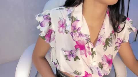 Rousse  online show from February 28, 7:14 pm