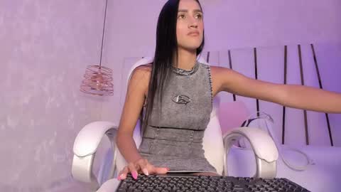 Rousse  online show from March 8, 7:09 pm