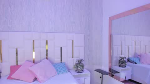 Rousse  online show from October 5, 7:01 pm