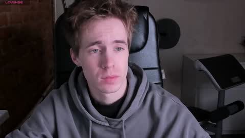 _tokyo_ghoul online show from December 7, 10:12 am