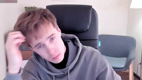 _tokyo_ghoul online show from January 4, 10:05 am