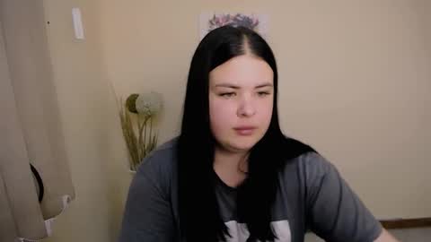 Trisha online show from September 17, 1:13 pm