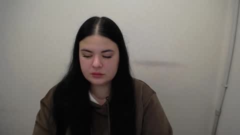 Trisha online show from October 28, 12:52 pm