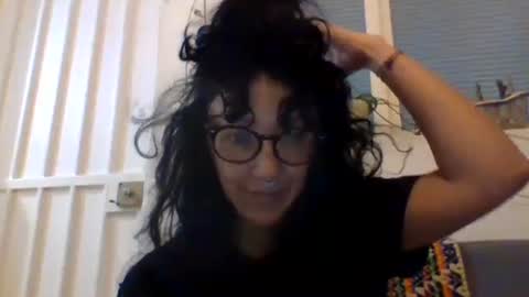 _tutti_frutti_ online show from January 1, 1:15 am