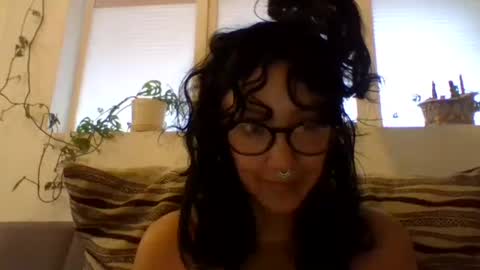 _tutti_frutti_ online show from February 2, 11:32 pm