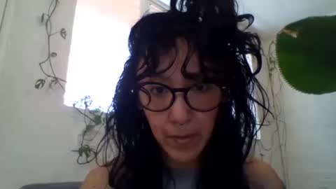 _tutti_frutti_ online show from February 3, 9:39 pm