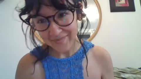 _tutti_frutti_ online show from December 1, 12:15 am