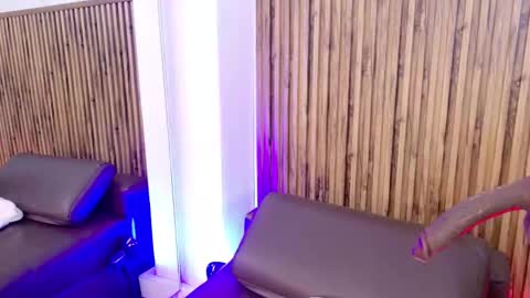 Veronica online show from October 8, 12:03 pm