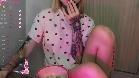 Alis online show from January 19, 2:49 pm