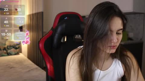 Snapshot of _whoareu_ chatting on February 27, 12:23 pm Kristina online show from February 27, 12:23 pm