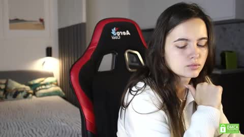 Snapshot of _whoareu_ chatting on September 20, 11:00 am Kristina online show from September 20, 11:00 am