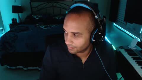 a4orce online show from February 4, 2:07 am