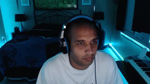 a4orce online show from February 20, 5:12 am