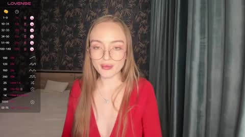 Adelina online show from March 9, 7:05 pm