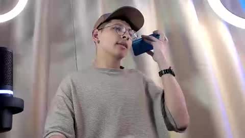 alejo online show from February 5, 10:33 pm