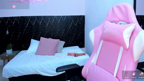 Abby Lee  online show from February 23, 9:37 pm