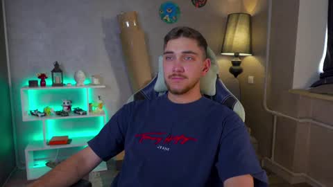 Alex online show from February 26, 5:09 am