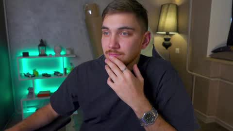 Alex online show from February 28, 5:37 am