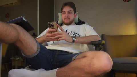 Alex online show from November 2, 8:17 am