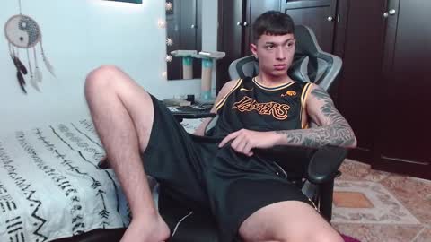 Snapshot of aarman_bannana chatting on December 12, 5:37 pm aarman online show from December 12, 5:37 pm