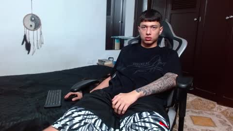 Snapshot of aarman_bannana chatting on January 31, 4:03 am aarman online show from January 31, 4:03 am