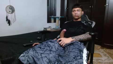 Snapshot of aarman_bannana chatting on February 3, 4:25 am aarman online show from February 3, 4:25 am