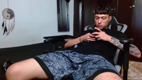 Snapshot of aarman_bannana chatting on February 10, 4:19 am aarman online show from February 10, 4:19 am