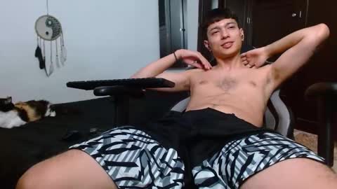 Snapshot of aarman_bannana chatting on February 12, 4:33 am aarman online show from February 12, 4:33 am