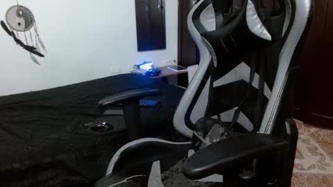 Snapshot of aarman_bannana chatting on October 3, 10:29 pm aarman online show from October 3, 10:29 pm