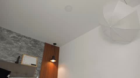 Aaron Ezequiel online show from January 7, 2:19 pm