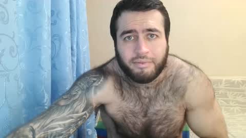 Snapshot of aaron_royal chatting on January 10, 5:34 pm Davin tayl online show from January 10, 5:34 pm