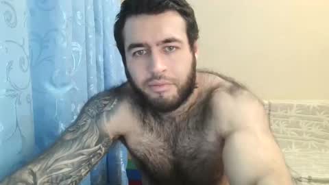 Snapshot of aaron_royal chatting on January 11, 6:01 pm Davin tayl online show from January 11, 6:01 pm