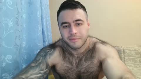 Snapshot of aaron_royal chatting on January 20, 5:06 pm Davin tayl online show from January 20, 5:06 pm