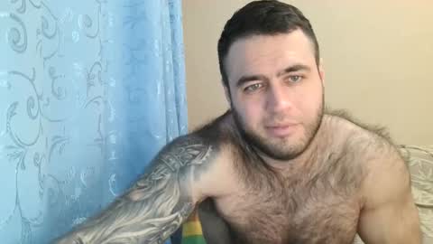 Snapshot of aaron_royal chatting on January 30, 6:43 pm Davin tayl online show from January 30, 6:43 pm