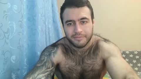 Snapshot of aaron_royal chatting on February 20, 5:40 pm Davin tayl online show from February 20, 5:40 pm