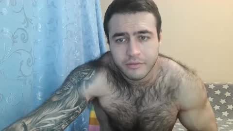 Snapshot of aaron_royal chatting on February 24, 5:20 pm Davin tayl online show from February 24, 5:20 pm